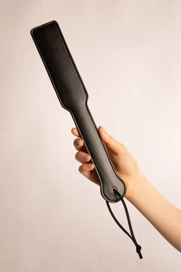 Female Sex Toys OPRODUCTS Paddle in Eco Pelle Nera