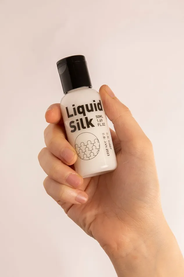 Liquid Silk Lubrificante | TONGA Female Sex Toys