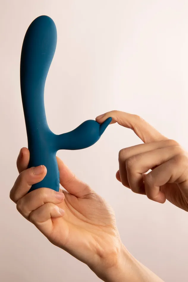 Vibrators | Inya Luv Bunny Vibratore Rabbit Blu - TONGA